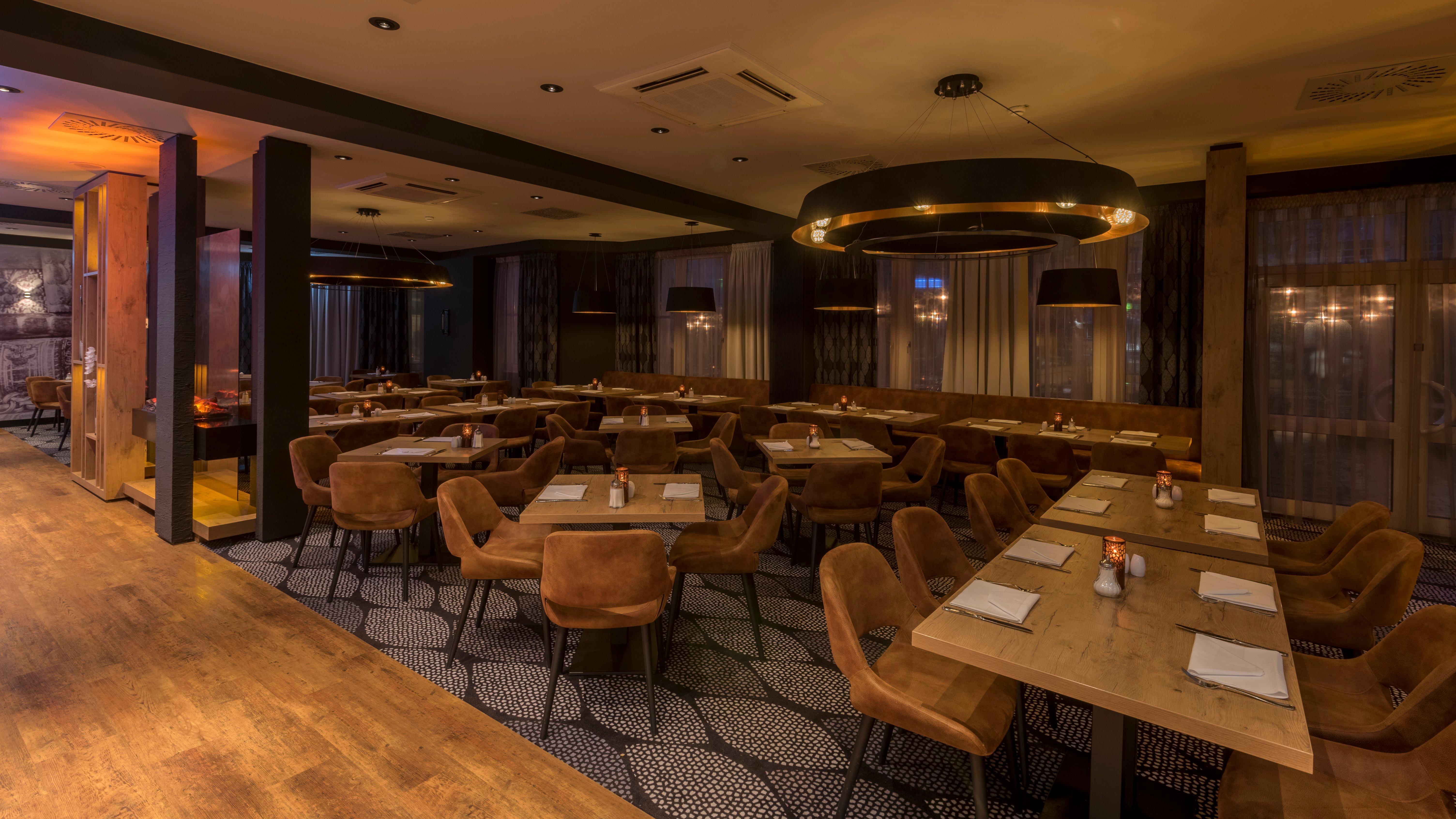 Holiday Inn Munich Unterhaching By Ihg Exterior photo